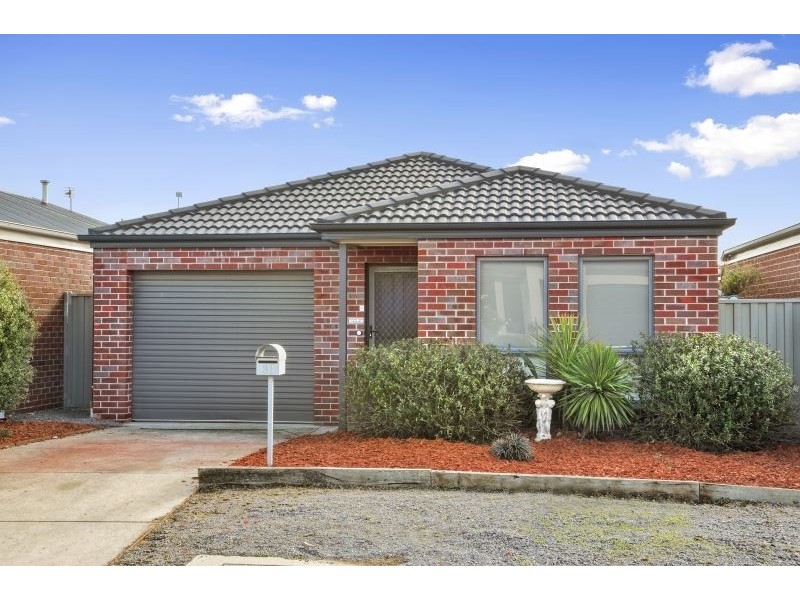 31 Ashwood Gardens, Mitchell Park VIC 3355