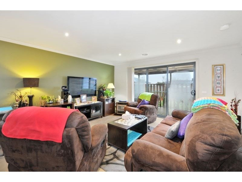 31 Ashwood Gardens, Mitchell Park VIC 3355