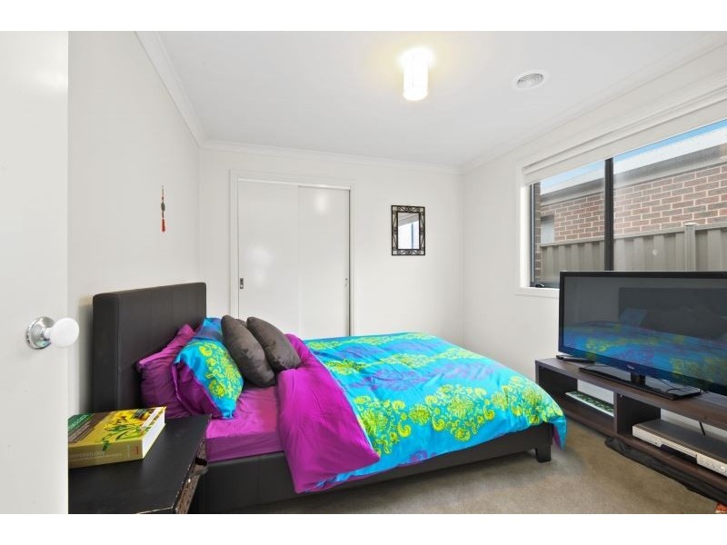 31 Ashwood Gardens, Mitchell Park VIC 3355