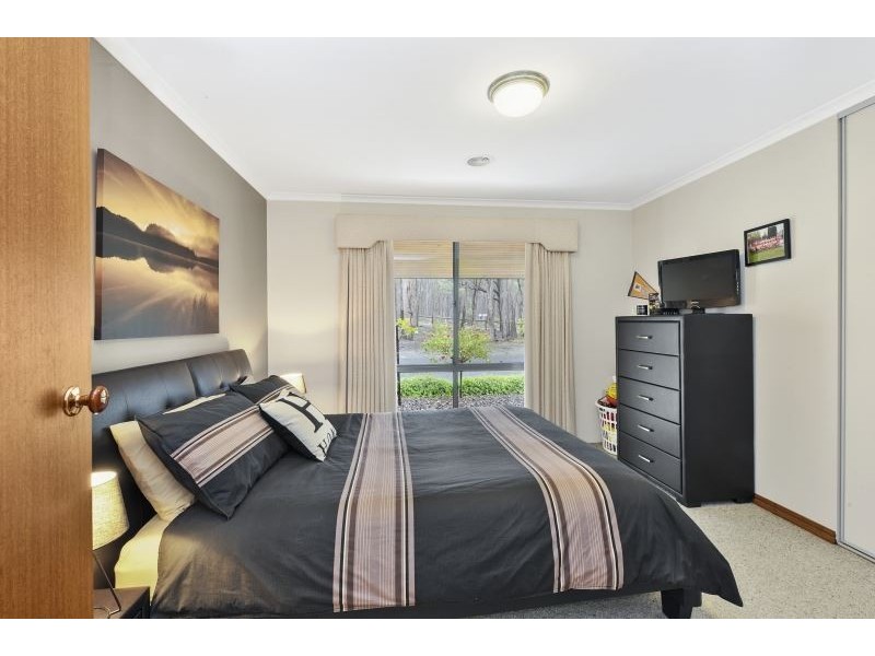 145 Post Office Road, Smythes Creek VIC 3351