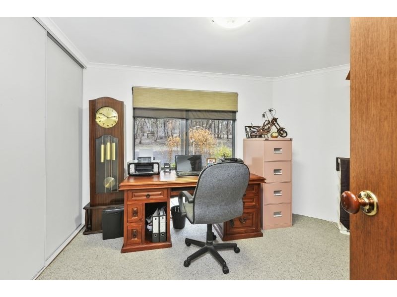 145 Post Office Road, Smythes Creek VIC 3351