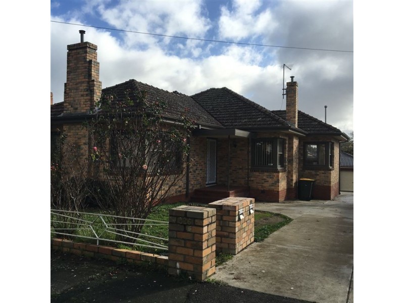 1/826 Bond Street, Mount Pleasant VIC 3350
