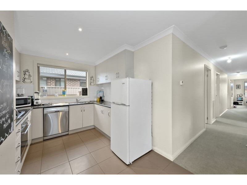 6 Oberon Street, Alfredton VIC 3350