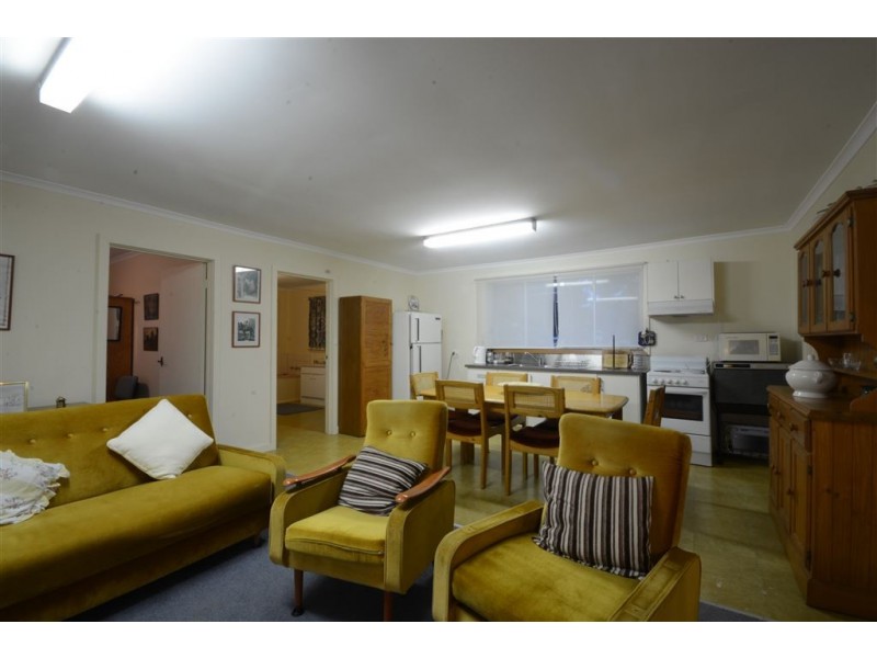 46 Church Parade, Kingston VIC 3364