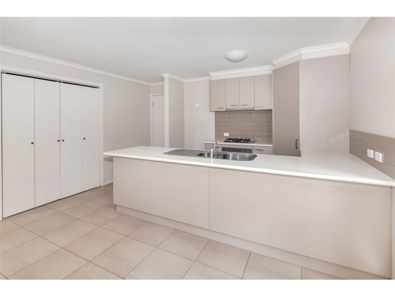 2/30 Albion Street, Sebastopol VIC 3356