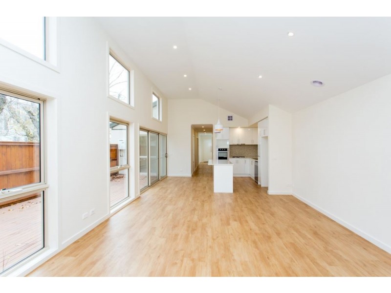 15 Monastery Drive, Wendouree VIC 3355