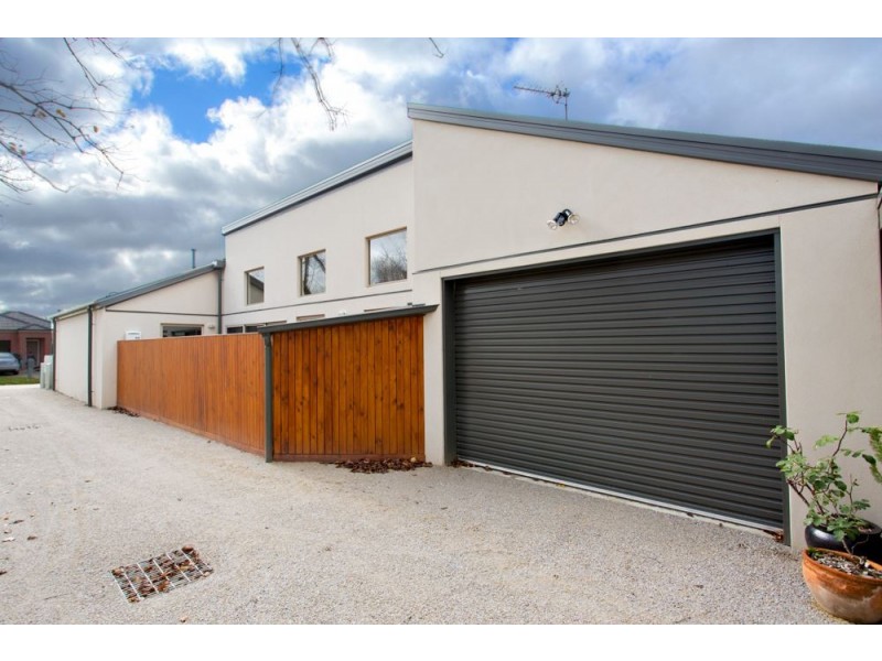 15 Monastery Drive, Wendouree VIC 3355