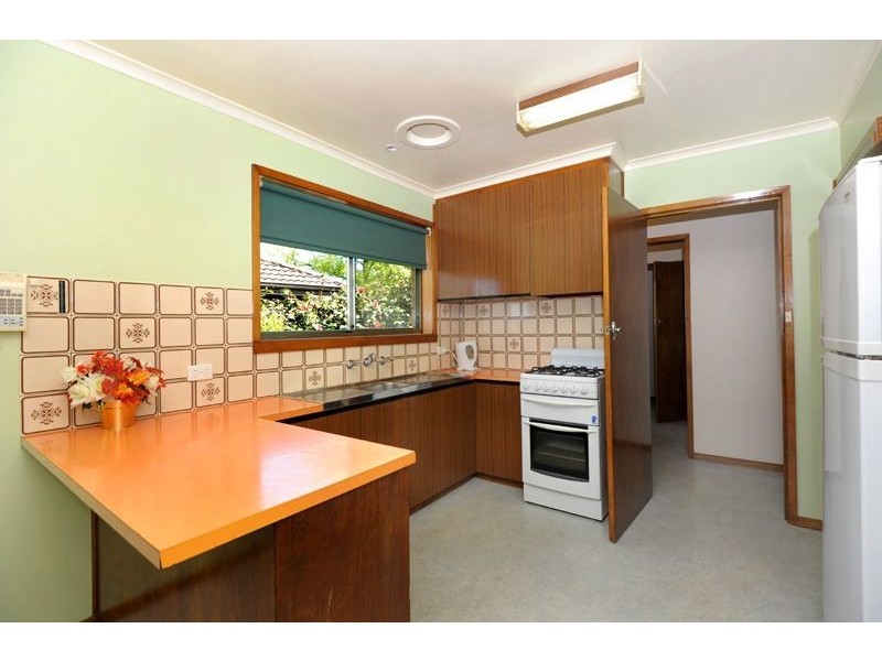 28 Rowlands Street, Sebastopol VIC 3356