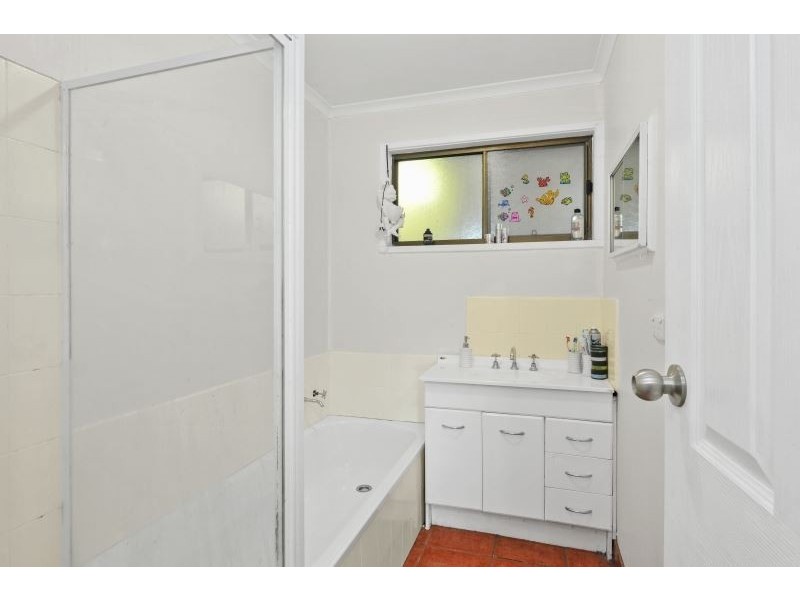 17 Berna Court, Ross Creek VIC 3351