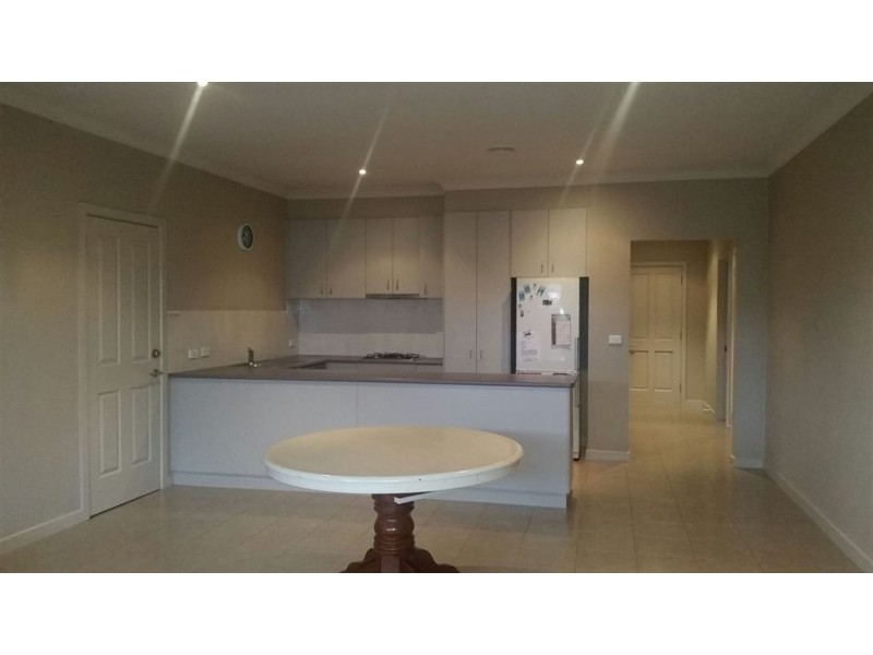 3/1127 Geelong Road, Mount Clear VIC 3350