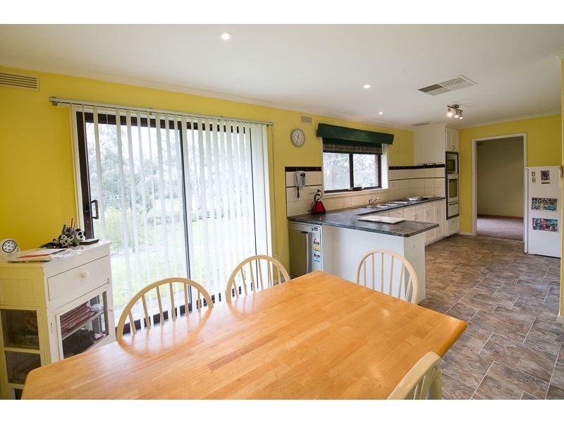 1 Clapperton Street, Lexton VIC 3352