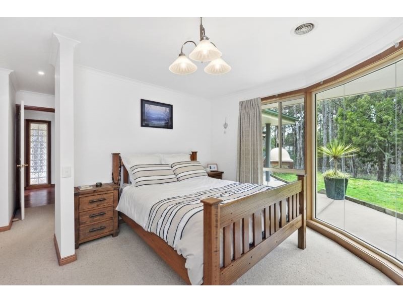 13 Timbertop Drive, Mount Helen VIC 3350