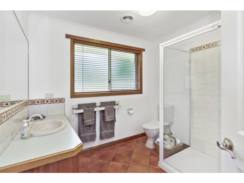 13 Timbertop Drive, Mount Helen VIC 3350