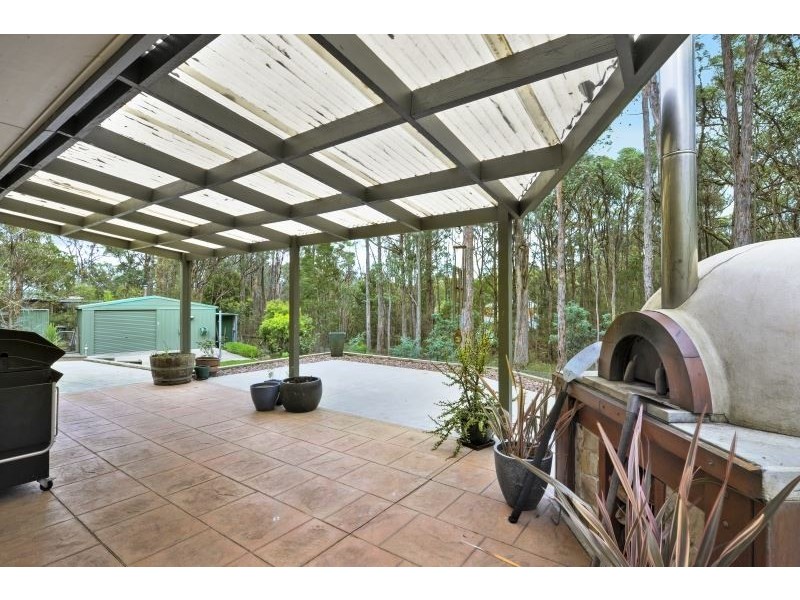 13 Timbertop Drive, Mount Helen VIC 3350