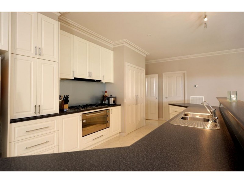 31 Scarborough Crescent, Alfredton VIC 3350