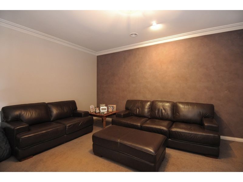 31 Scarborough Crescent, Alfredton VIC 3350