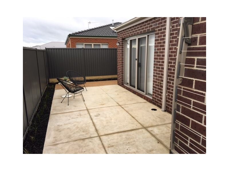 7 Charolais Street, Delacombe VIC 3356