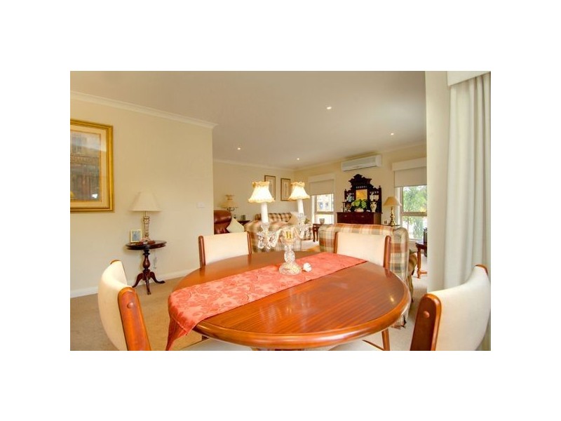 37 Monastery Drive, Wendouree VIC 3355