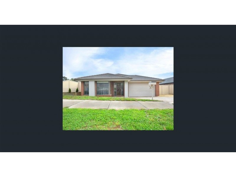 36 Kirby Ave, Canadian VIC 3350