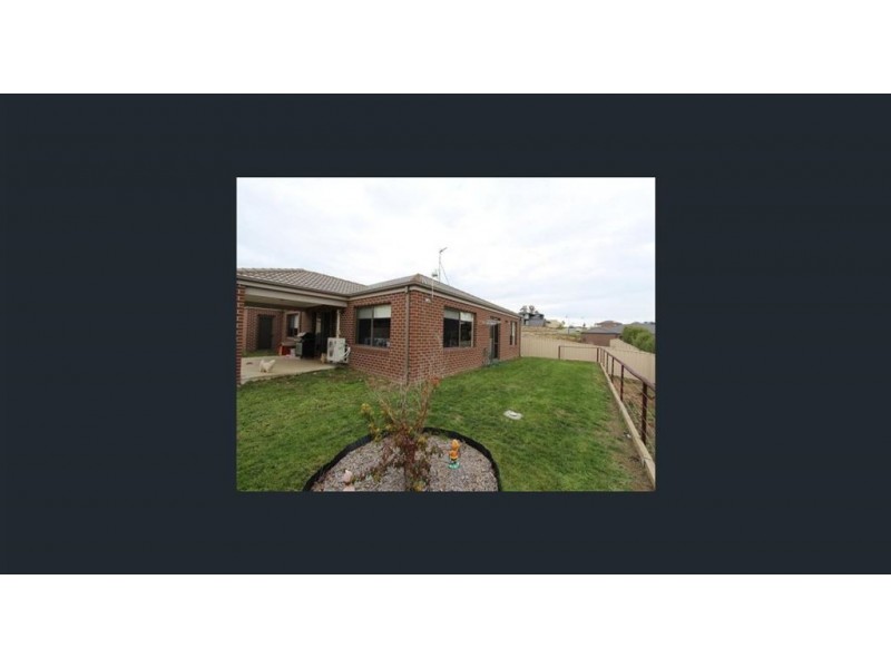 36 Kirby Ave, Canadian VIC 3350