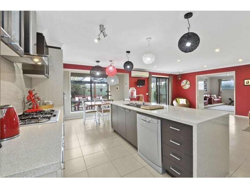 8 Rattray Court, Ballarat VIC 3350