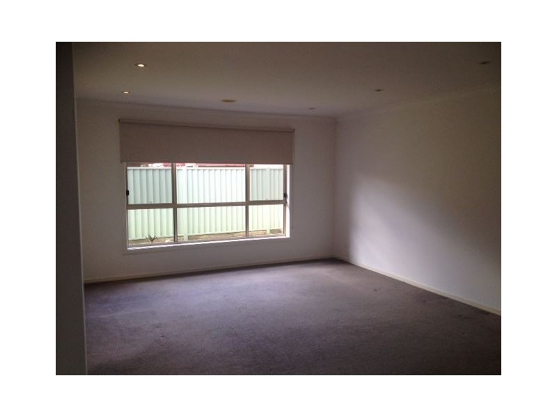 4/1114 Howitt Street, Wendouree VIC 3355