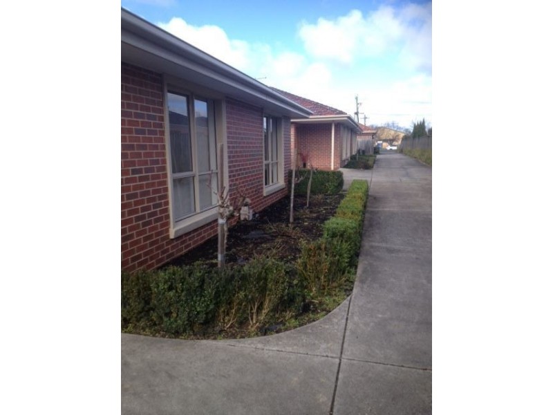 4/1114 Howitt Street, Wendouree VIC 3355