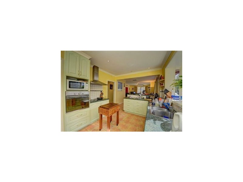 140 Moola Street, Black Hill VIC 3350