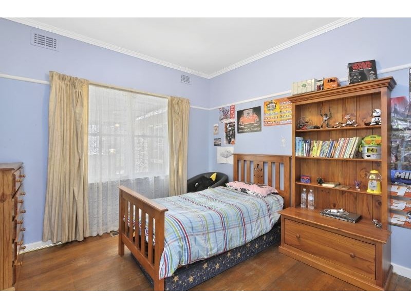 2 Heather Avenue, Mount Clear VIC 3350