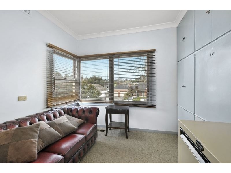 2 Heather Avenue, Mount Clear VIC 3350