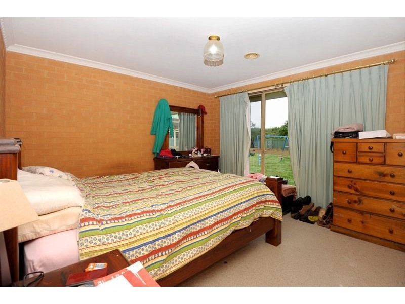 8 Castle Court, Ballarat VIC 3350