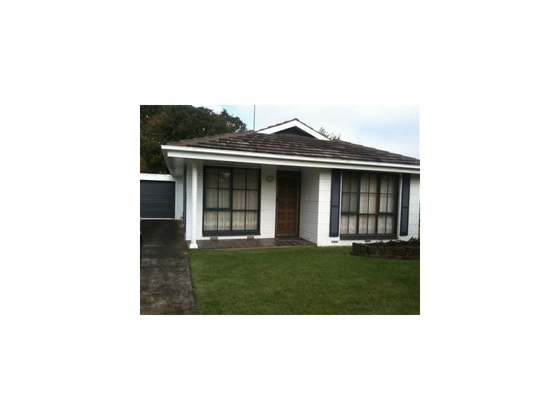 8/464 Wendouree Parade, Lake Wendouree VIC 3350
