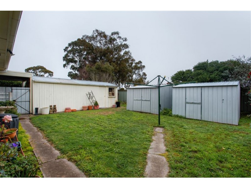 21 Huntington Street, Wendouree VIC 3355