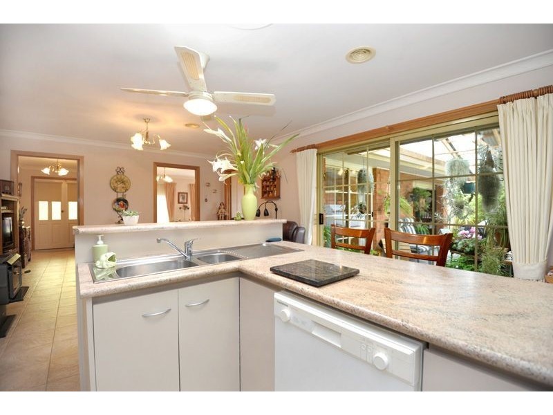 5 Doramy Court, Alfredton VIC 3350