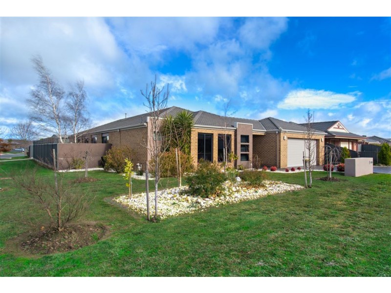 1 Corriedale Court, Alfredton VIC 3350