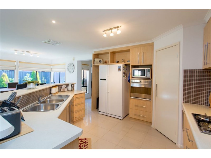 1 Corriedale Court, Alfredton VIC 3350