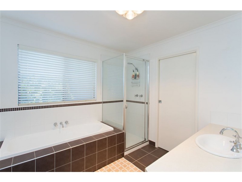 1 Corriedale Court, Alfredton VIC 3350