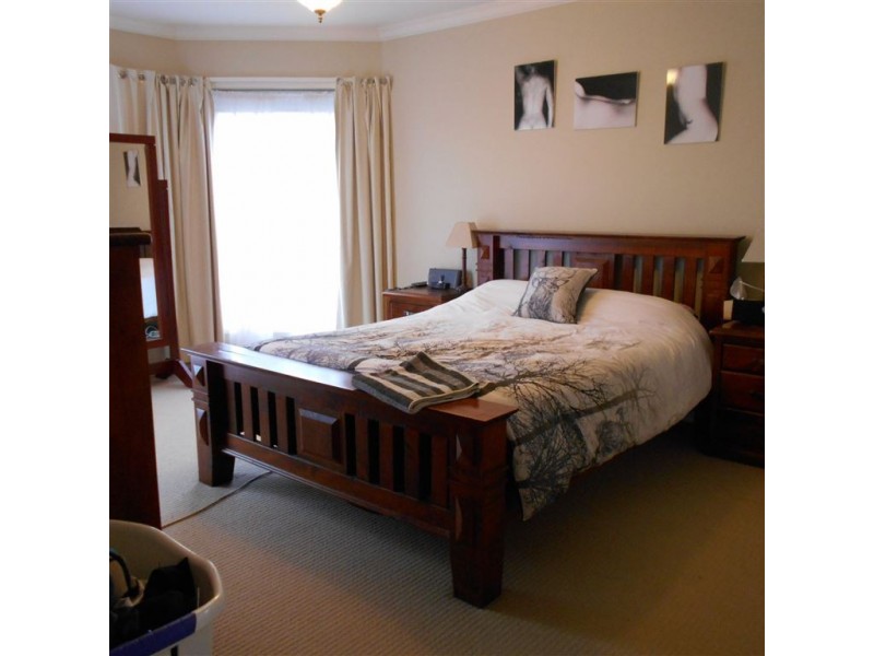 10 The Ridge, Delacombe VIC 3356