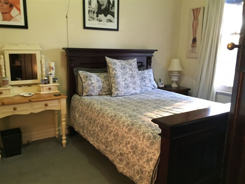 833 Humffray Street, Mount Pleasant VIC 3350