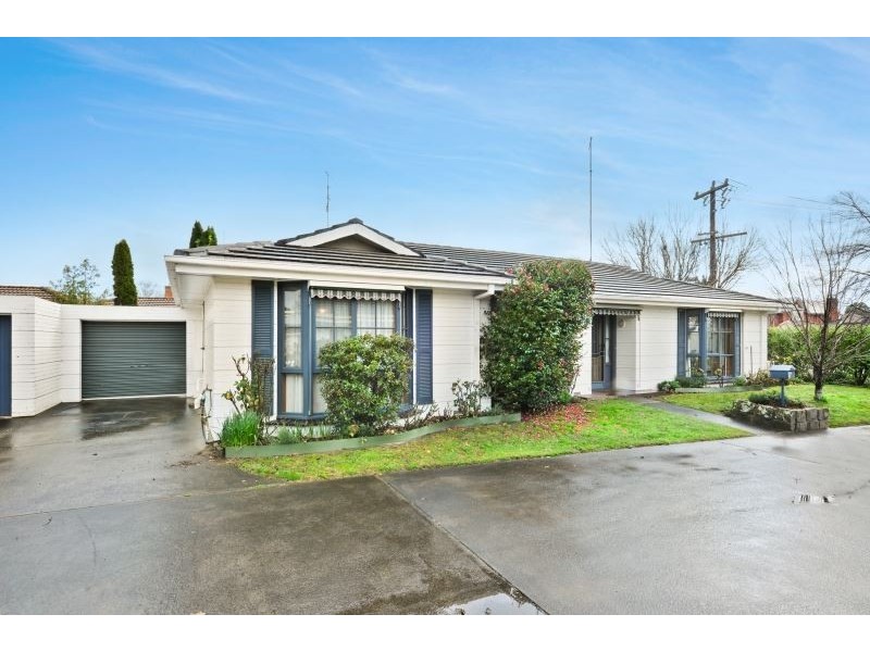 14/464 Wendouree Parage, Lake Wendouree VIC 3350