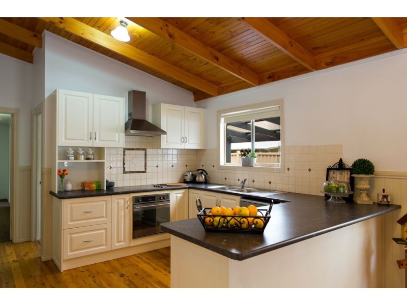 114 Albert Street, Creswick VIC 3363