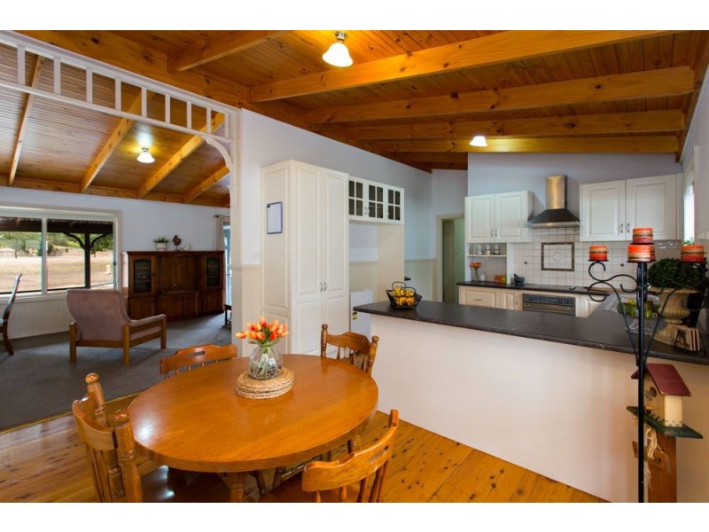 114 Albert Street, Creswick VIC 3363