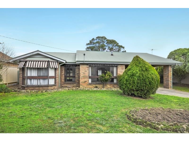 53 Howe Street, Miners Rest VIC 3352