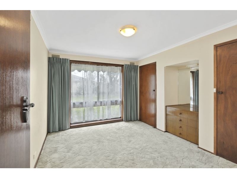 53 Howe Street, Miners Rest VIC 3352