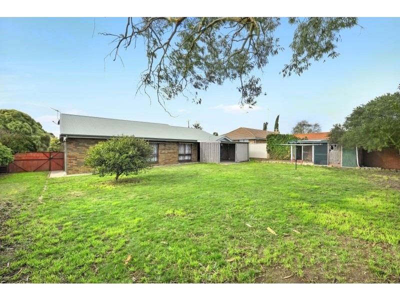 53 Howe Street, Miners Rest VIC 3352