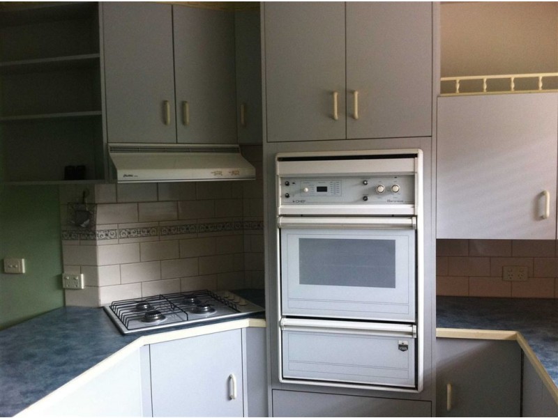 3 Warrambine Drive, Canadian VIC 3350