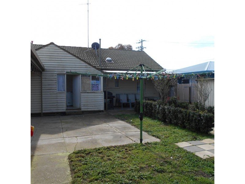 1205 Norman Street, Wendouree VIC 3355