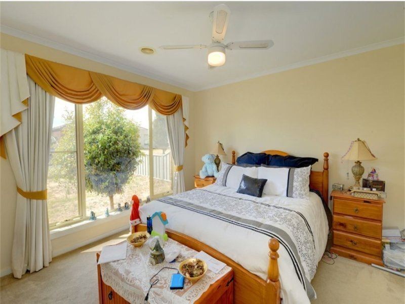 11 Clifton Street, Sebastopol VIC 3356