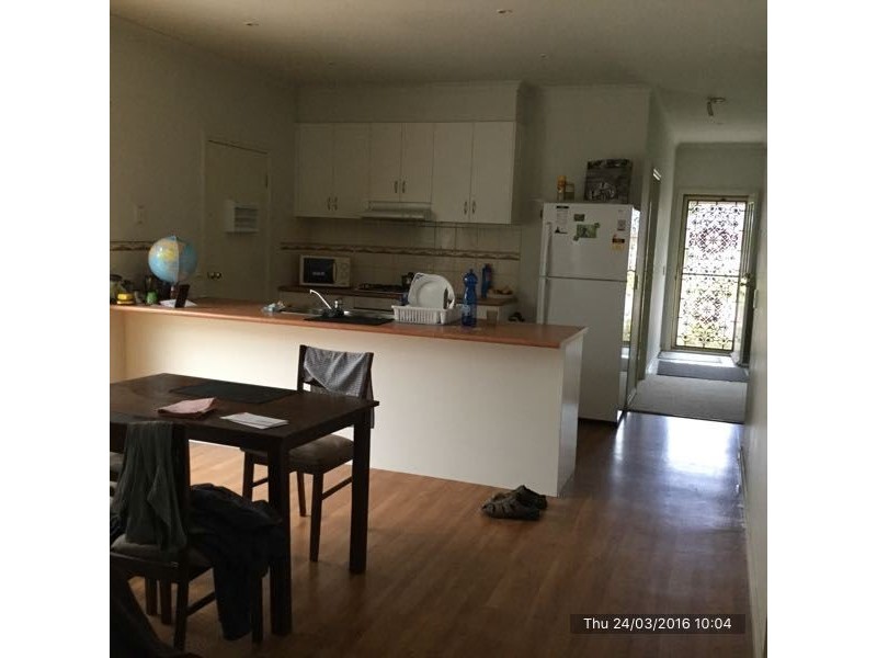 17 Parbury Avenue, Lake Gardens VIC 3355