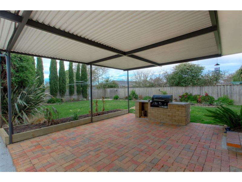 2 Parkwood Street, Alfredton VIC 3350